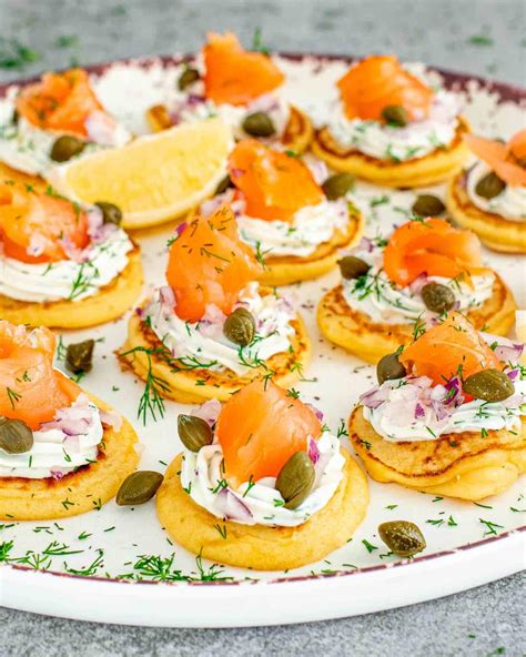 Blinis with smoked salmon .